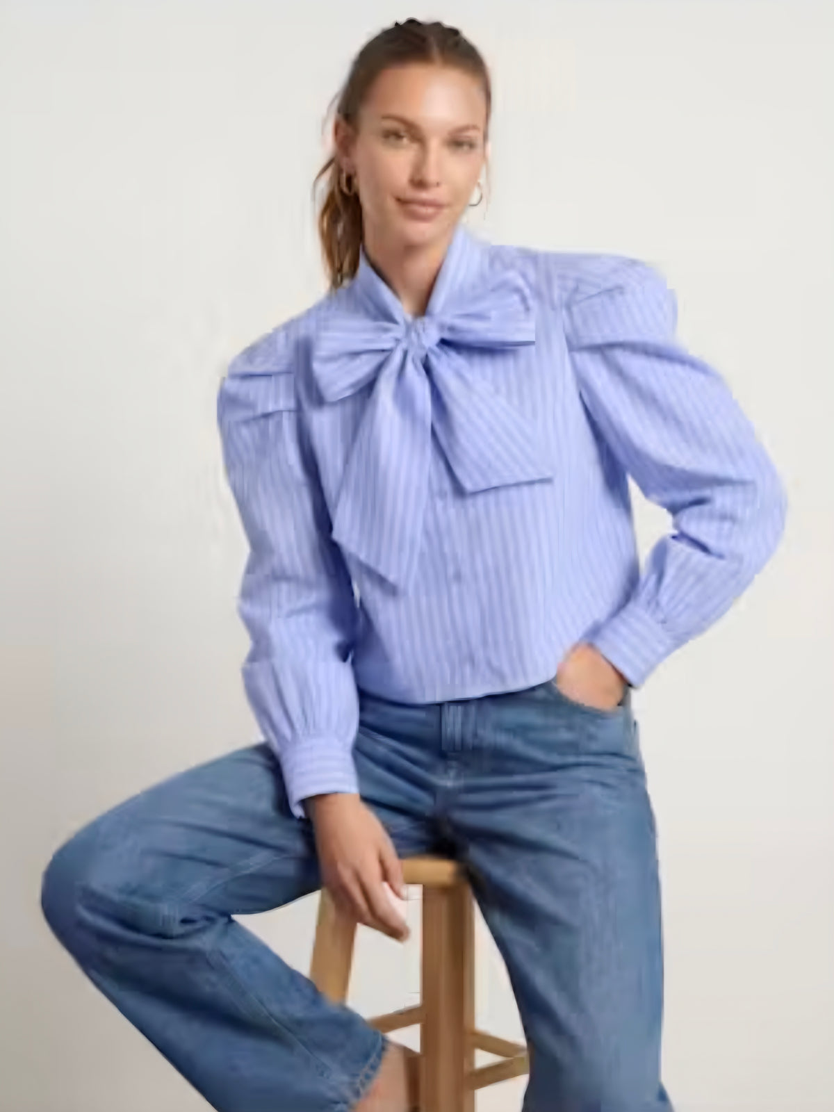 The Long Sleeve French Bow Shirt - Blue/White/Red Micro