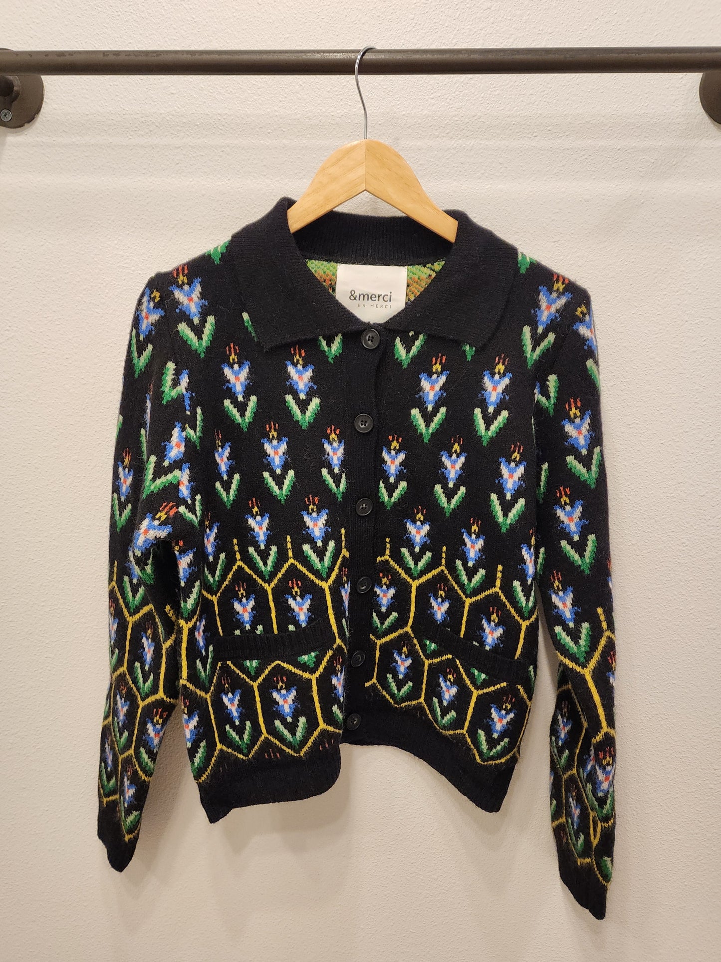Floral Knit Collared Sweater Cardigan - Black Multi