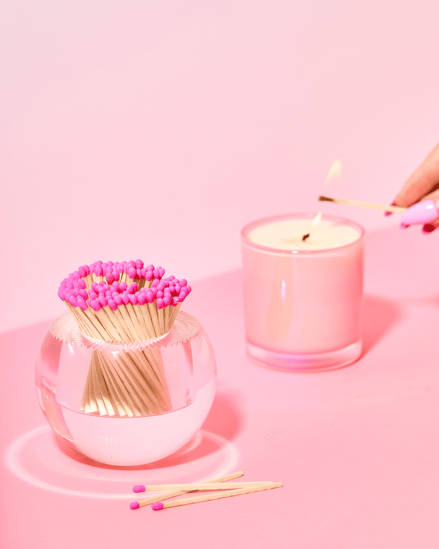 Round Match Striker | Hot Pink Matches