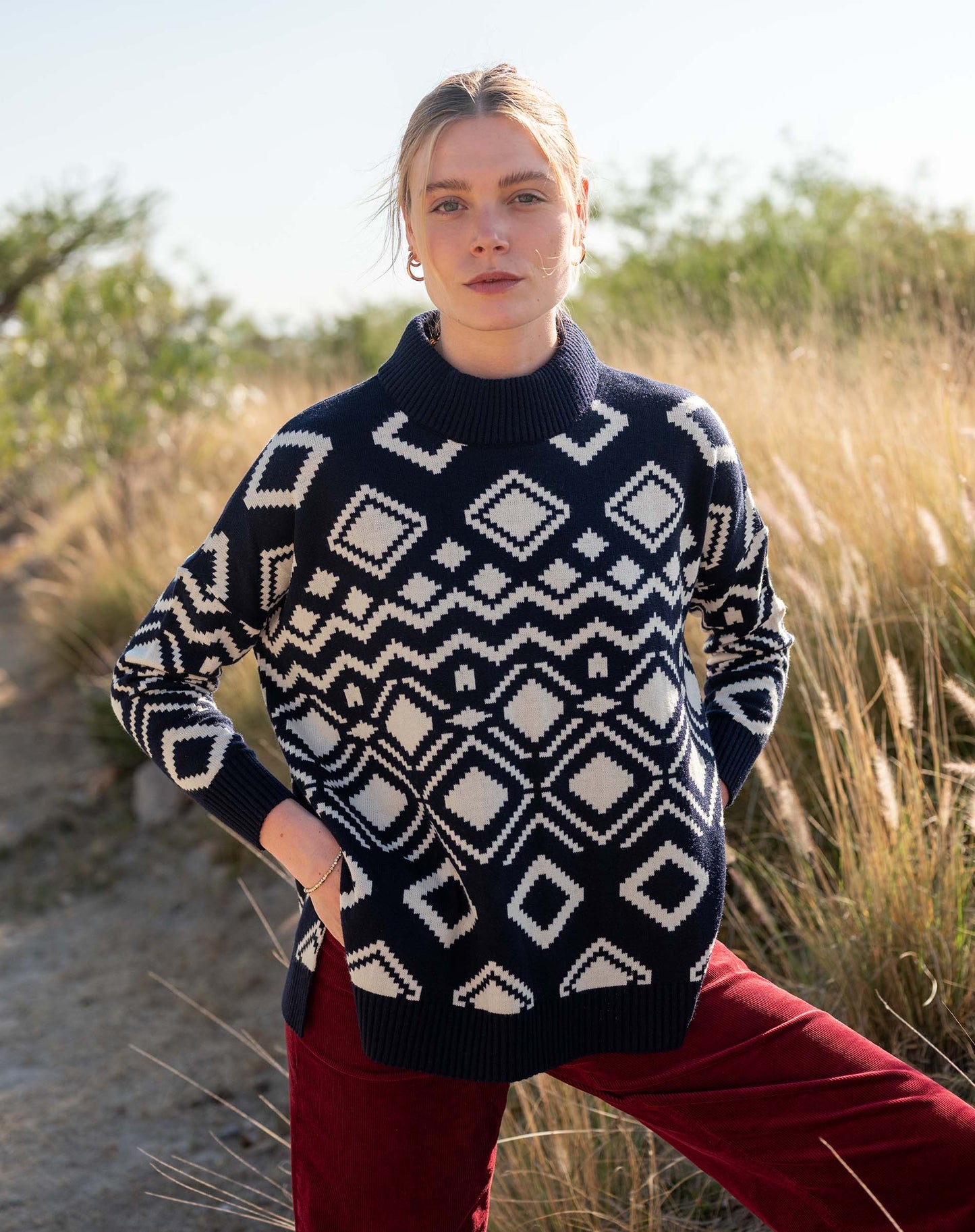 Sun Valley Sweater - Navy/Cream