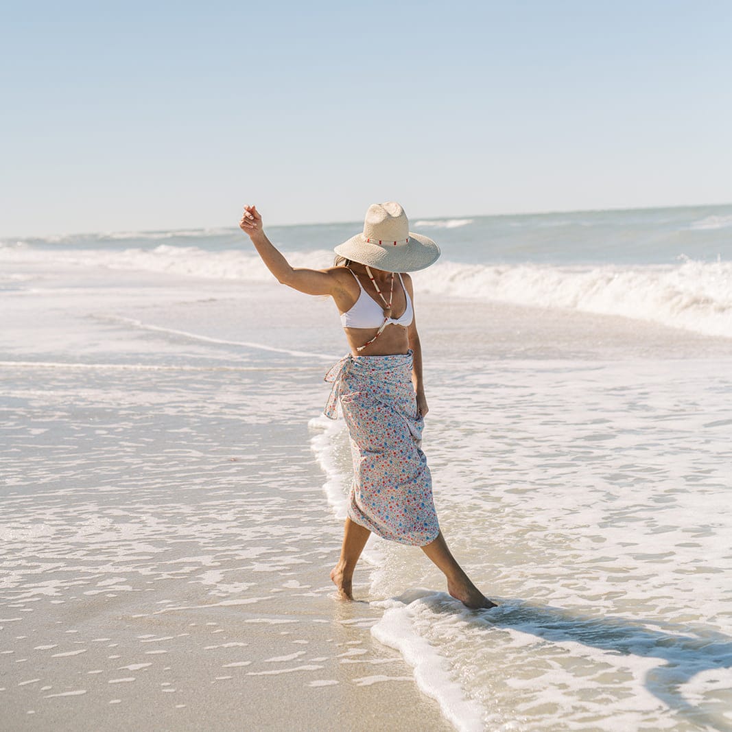 Coastal Daisies Tie Sarong