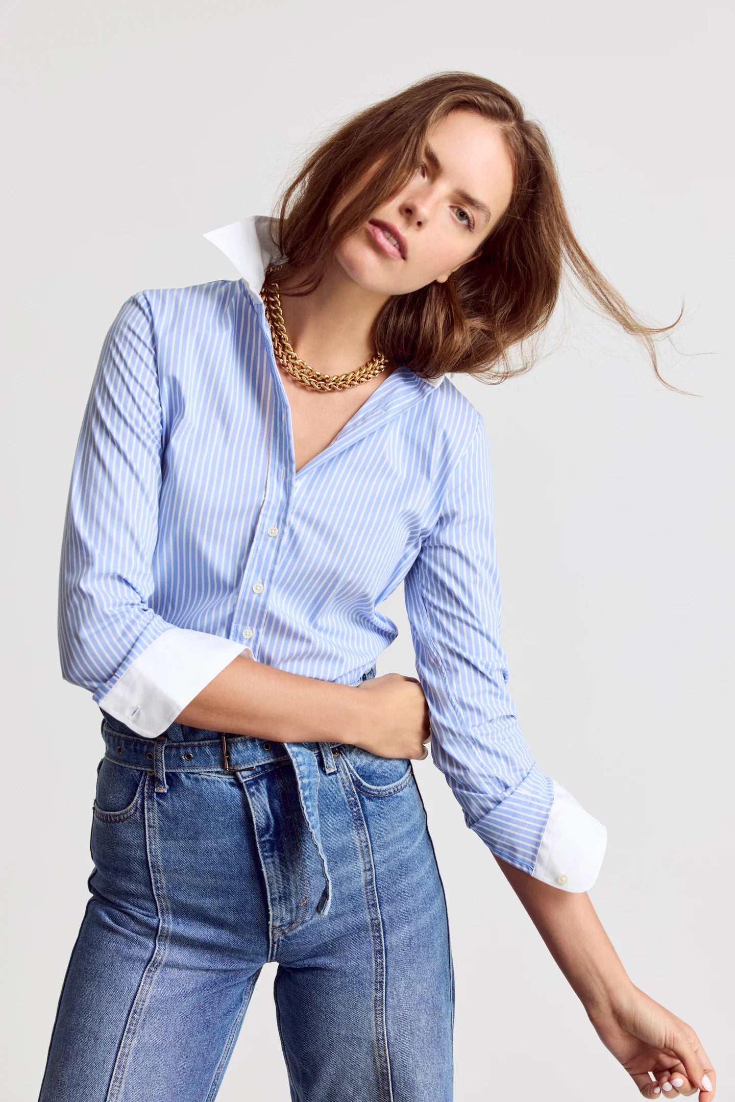 The Icon Shirt in Stripe - Sky Blue/White Collar