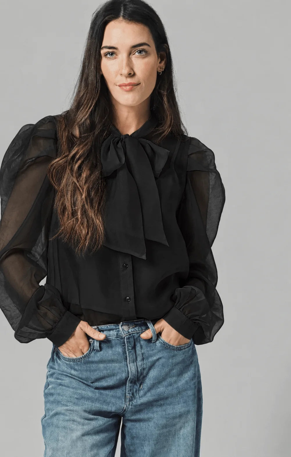 The Long Sleeve French Bow Shirt in Black