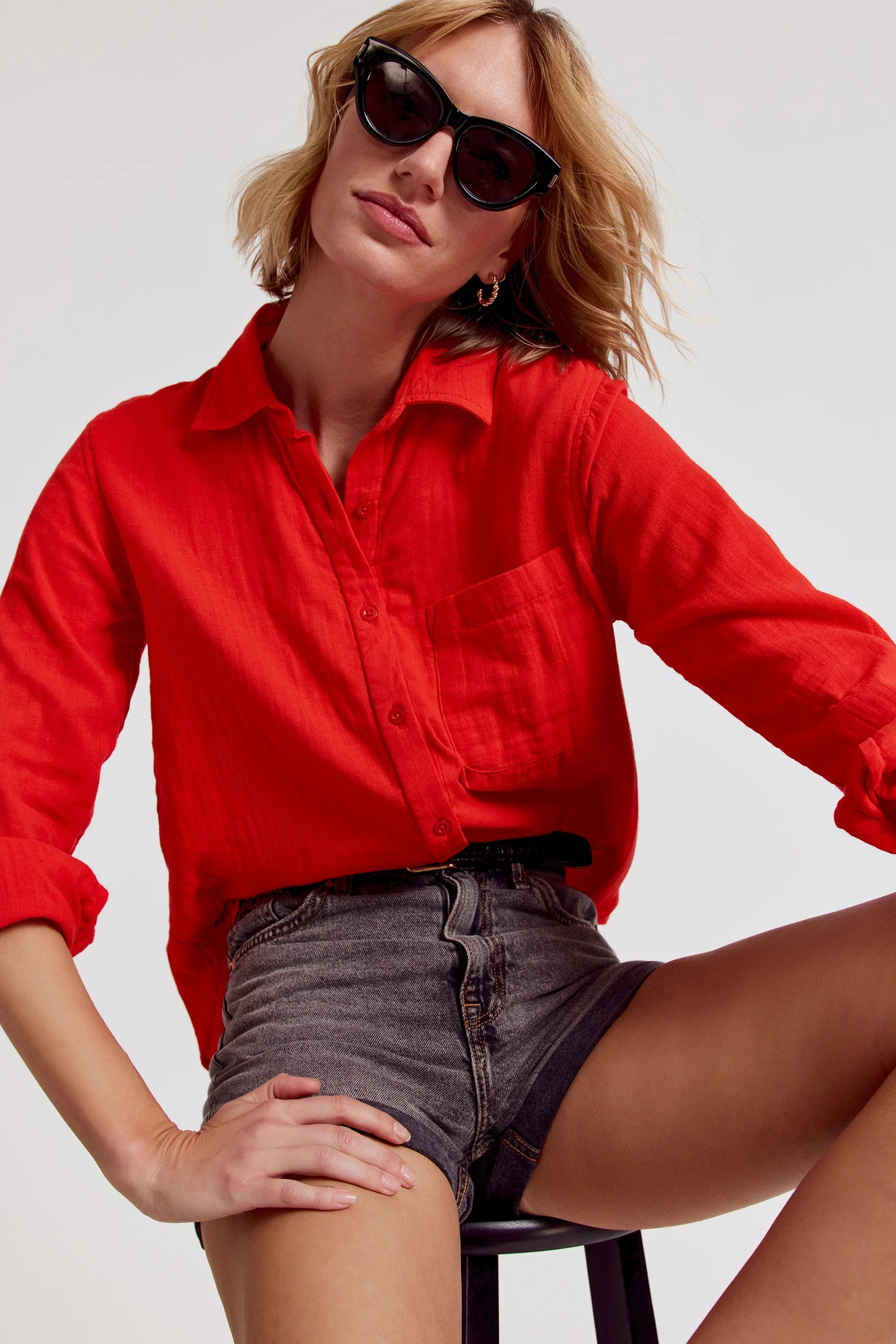 The Shirt - The Super Relaxed Boyfriend Shirt In Gauze - Persimmon