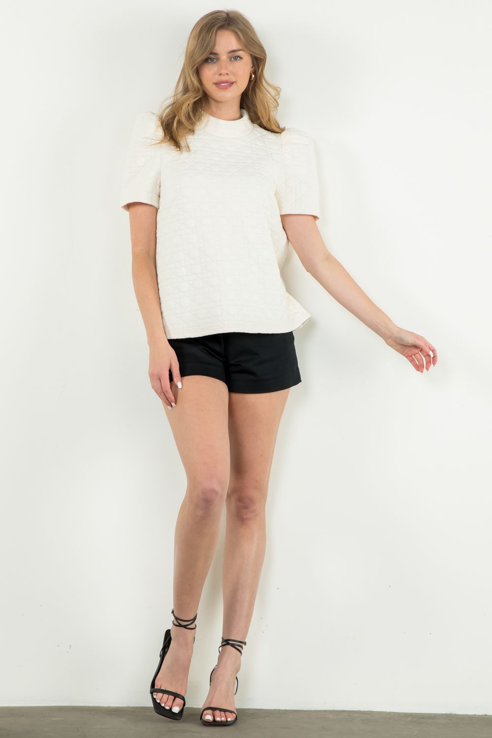 THML - Short Sleeve Textured Top - Cream