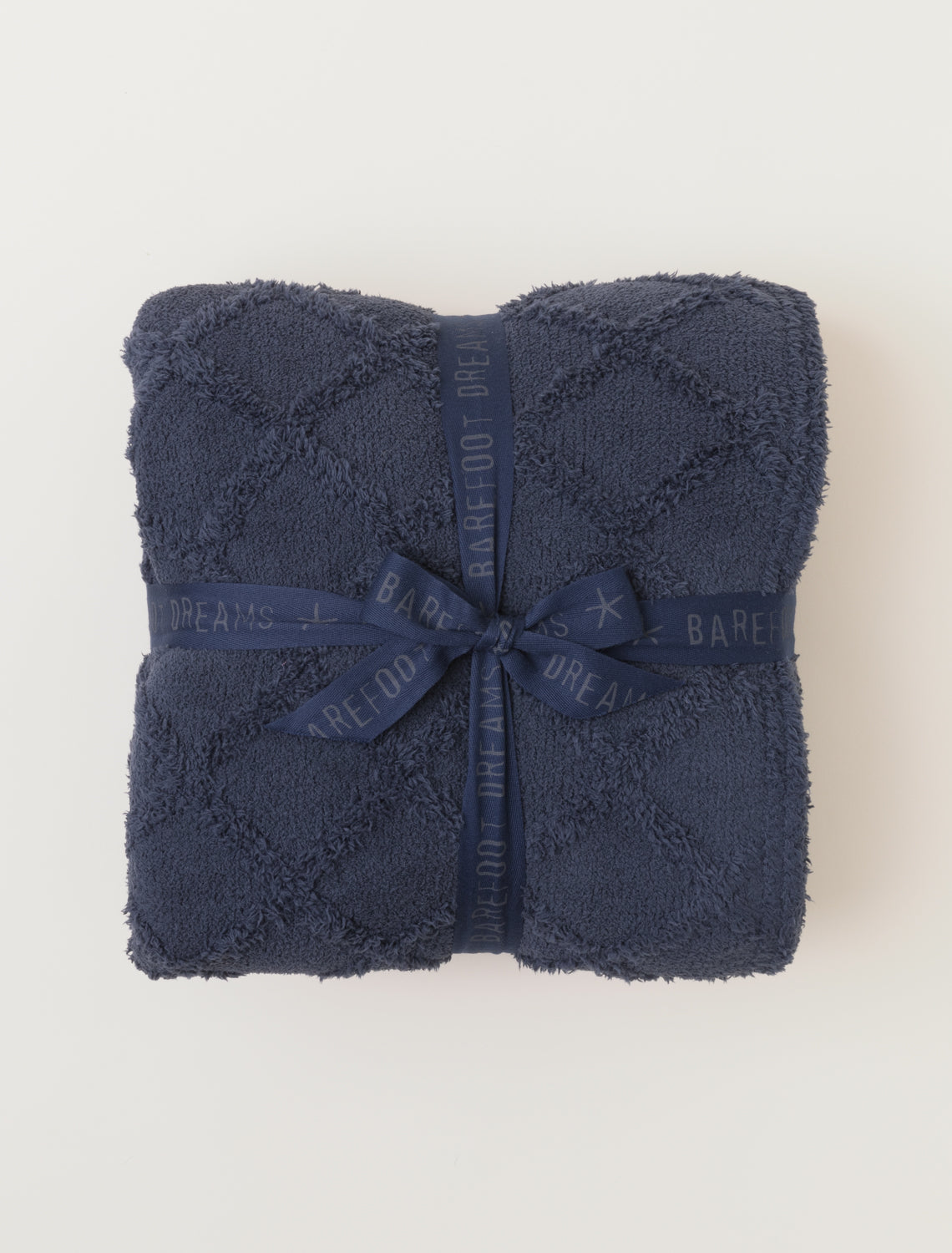 CozyChic® Diamond Jacquard Throw - Indigo - Spinout